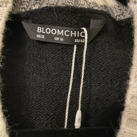 NWT Bloomchic Geometric Black and White Button Down Pocket Cardigan Sz 12 (L) - Picture 3 of 7